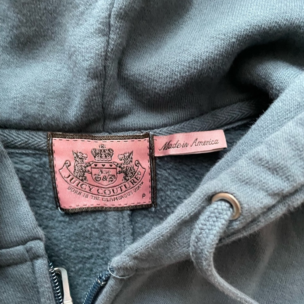 Juicy Couture 3/4 Sleeve Zip Sweater - Picture 3 of 3